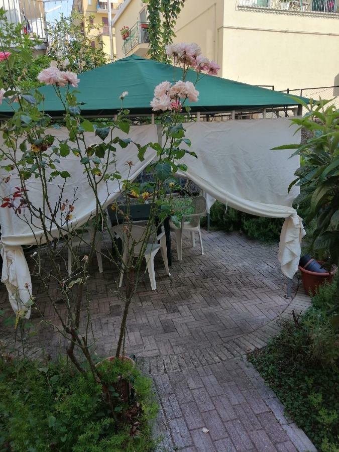 Casa Anna Vila Cava deʼ Tirreni Exterior foto